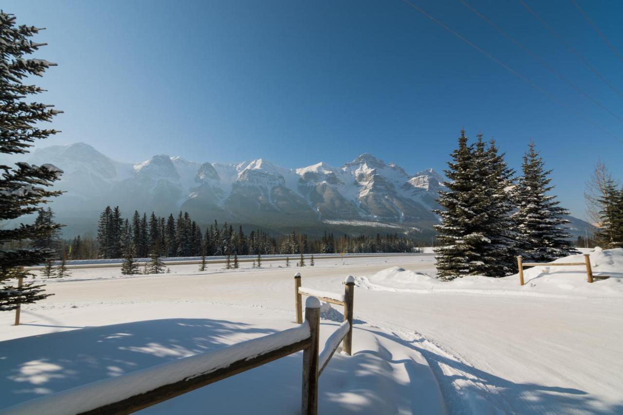 קאנמור Banff Woods Lodge מראה חיצוני תמונה